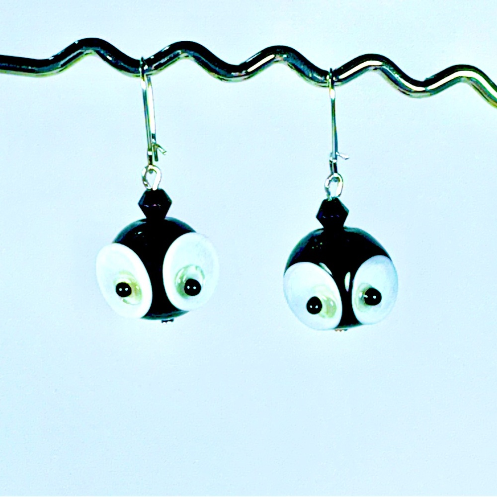 Earrings Pierced Handcrafted HALLOWEEN BUG EYED ALIEN Black Glass Bead with Eyes